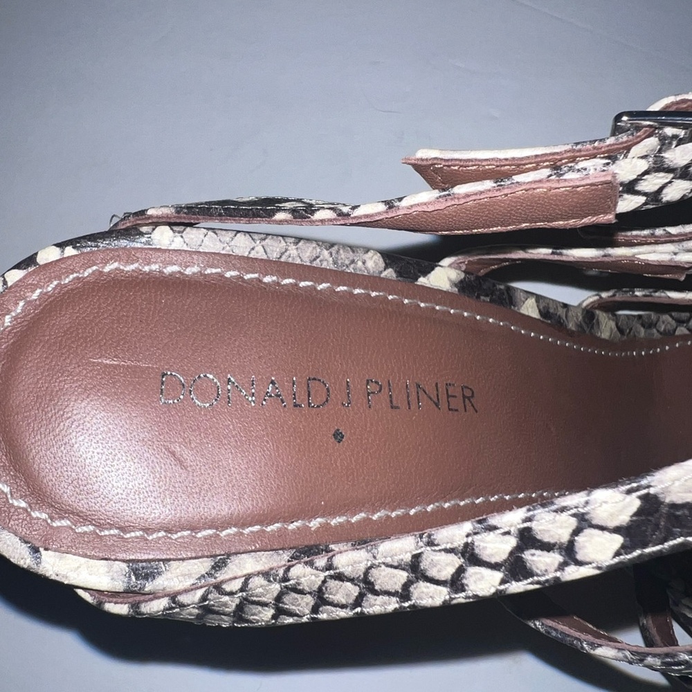 Donald J Pliner Tenasp Leather Snakeskin Strappy Heels - Picture 9 of 12